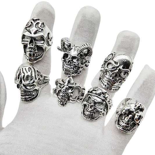 10pcs Vintage Punk Skull Rings Set – Mixed Style Alloy Jewelry for Men & Women
