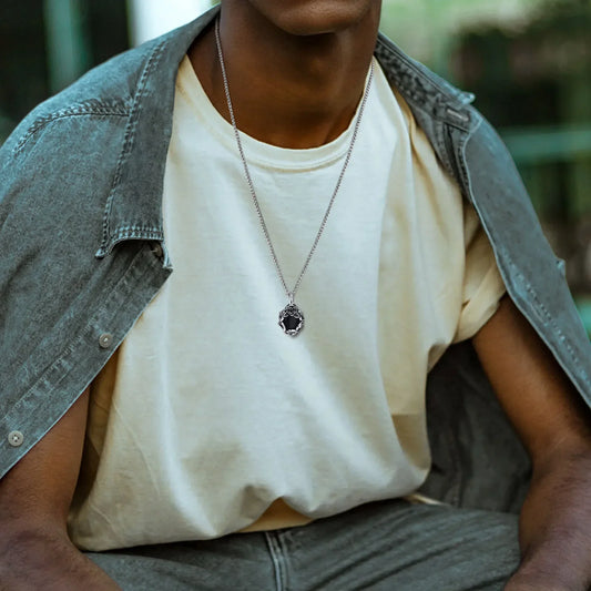 Vnox Goth Black Stone Rose Necklace – Thorn Flower Pendant with Box Chain for Men & Women