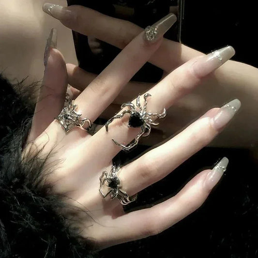 Gothic Punk Black Zircon Spider Ring – Vintage Insect-Inspired Jewelry for Women